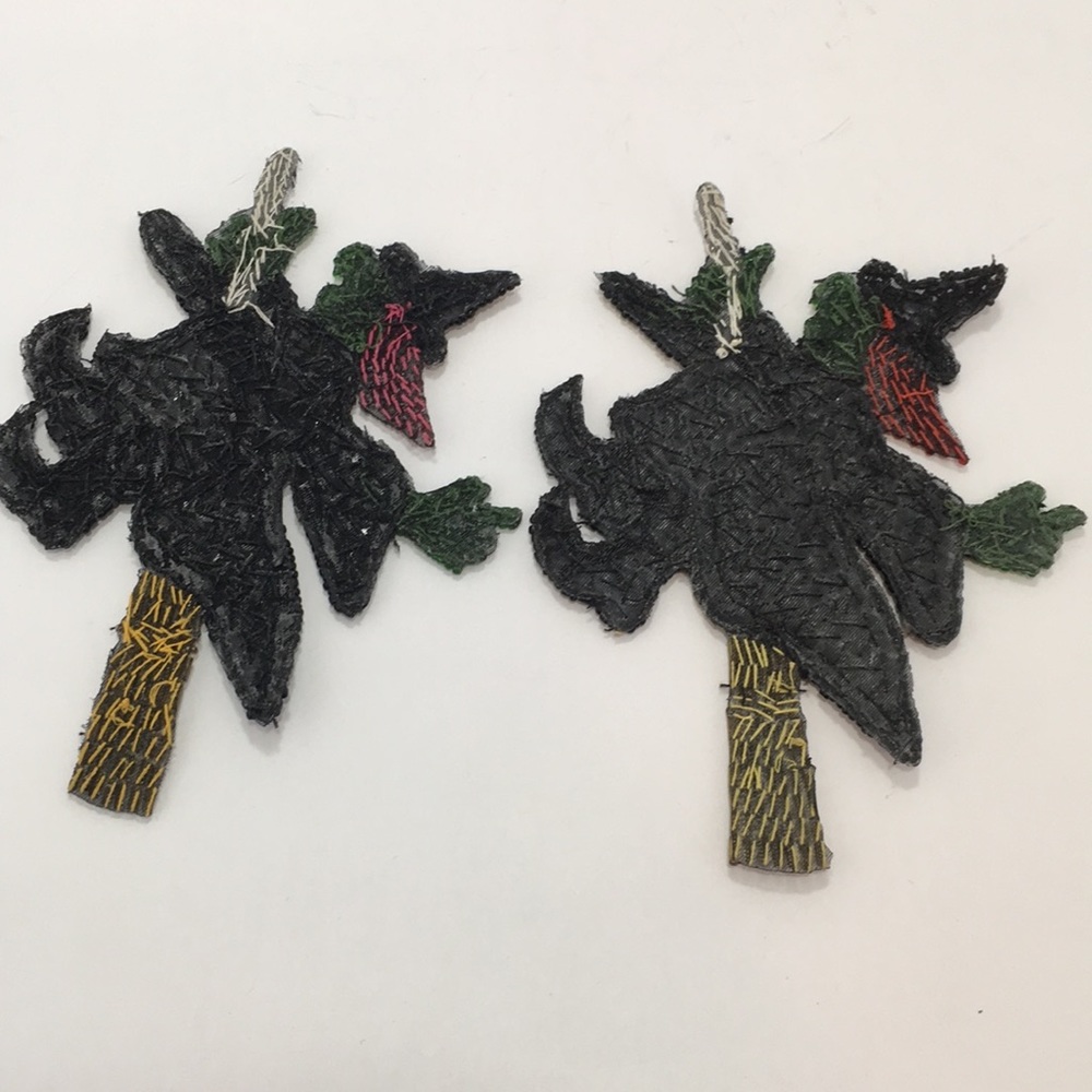 2 large sequin & bead appliqué Halloween Witches - Picture 4 of 5